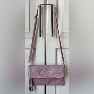 NWOT Laura Di Maggio Lilac/pink leather Crossbody Bag. Made in Italy.